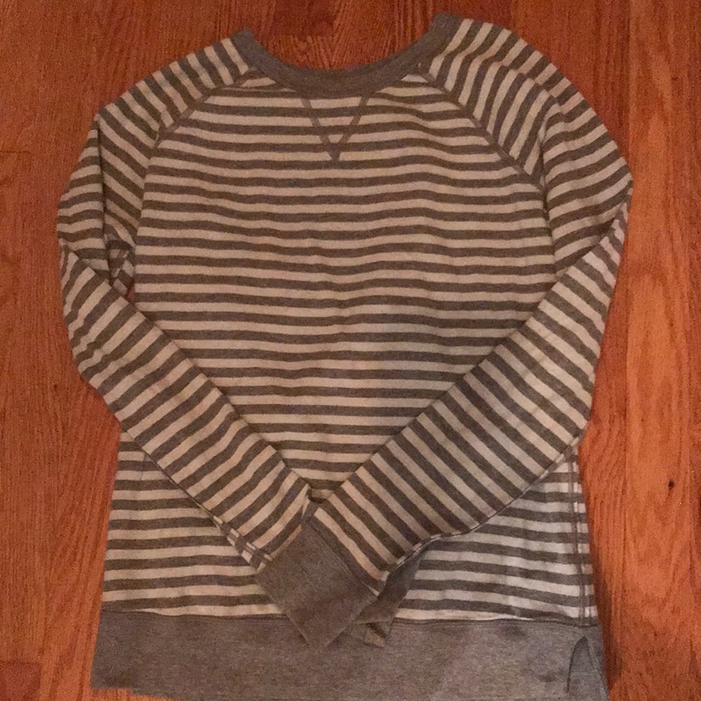 Lululemon reversible long sleeve